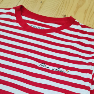 Tee Cropped Girl Riscas - Vermelha